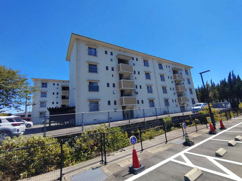 一本杉団地の外観写真