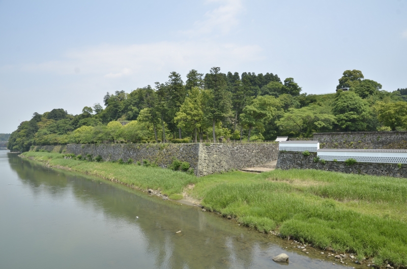 人吉城址の堀の写真