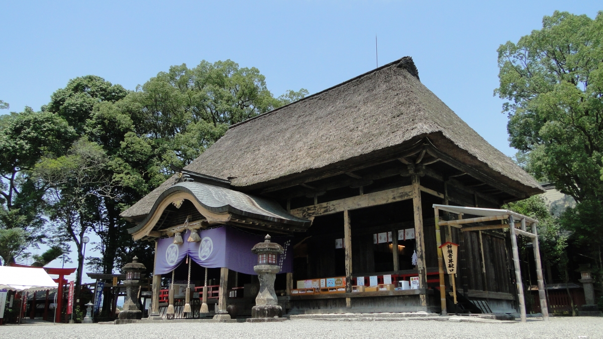 青井阿蘇神社の社殿画像 The shrine pavilion of Aoi Aso Shrine