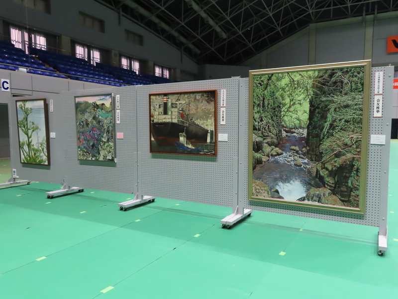 70回の際に展示された絵画の写真