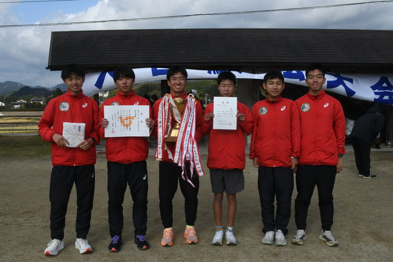 球磨工業高校のメンバー