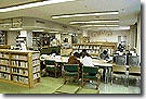 市立図書館の写真